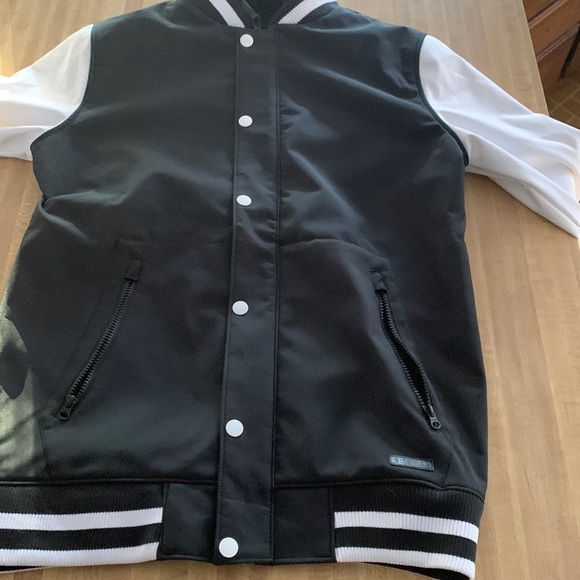 Empyre Other - Empyre White and Black SnowBoard jacket